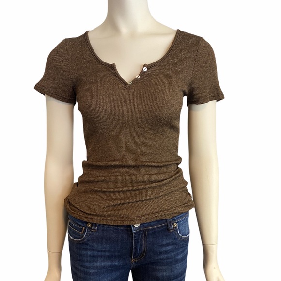 MICHAEL STARS Gold Cotton Nylon Blend Short Sleeve Top LL - Picture 1 of 4